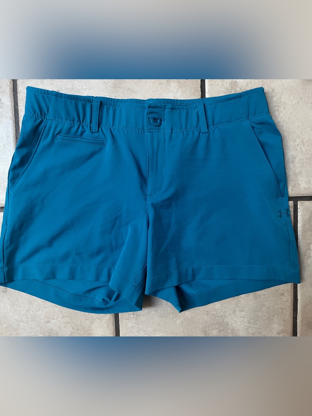 Under Armour Heat gear athletic  Teal Blue Performance Shorts women's 6
